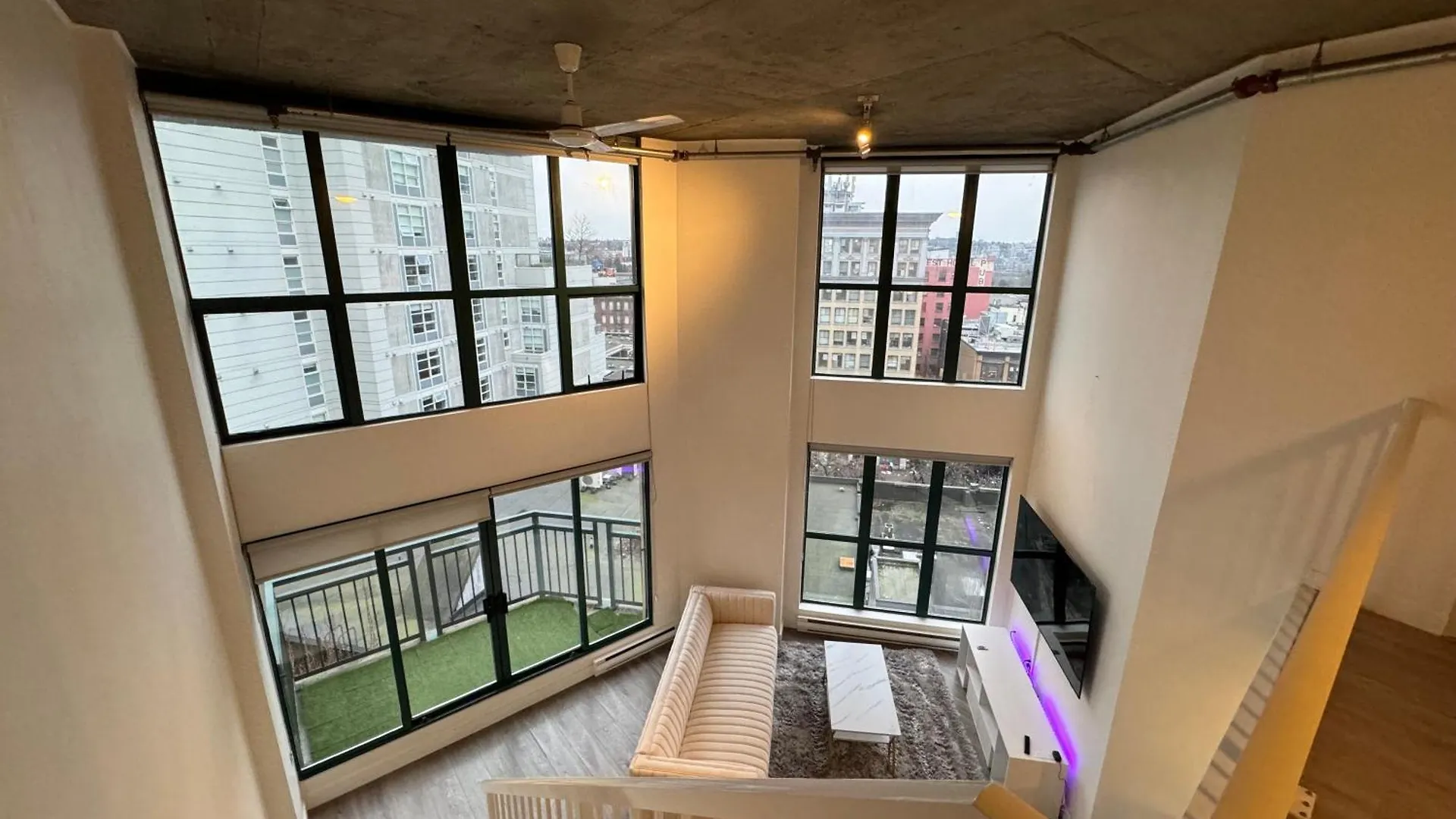 Luxury Loft In Downtown Vancouver 아파트 캐나다