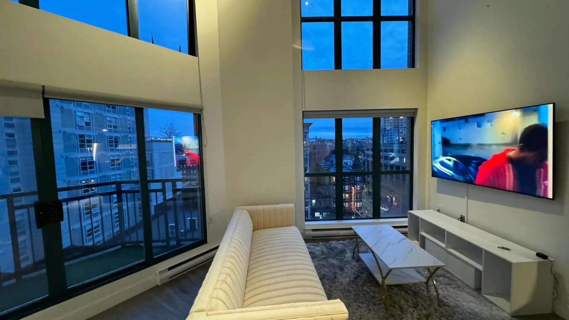 Апартаменты Luxury Loft In Downtown Ванкувер Канада